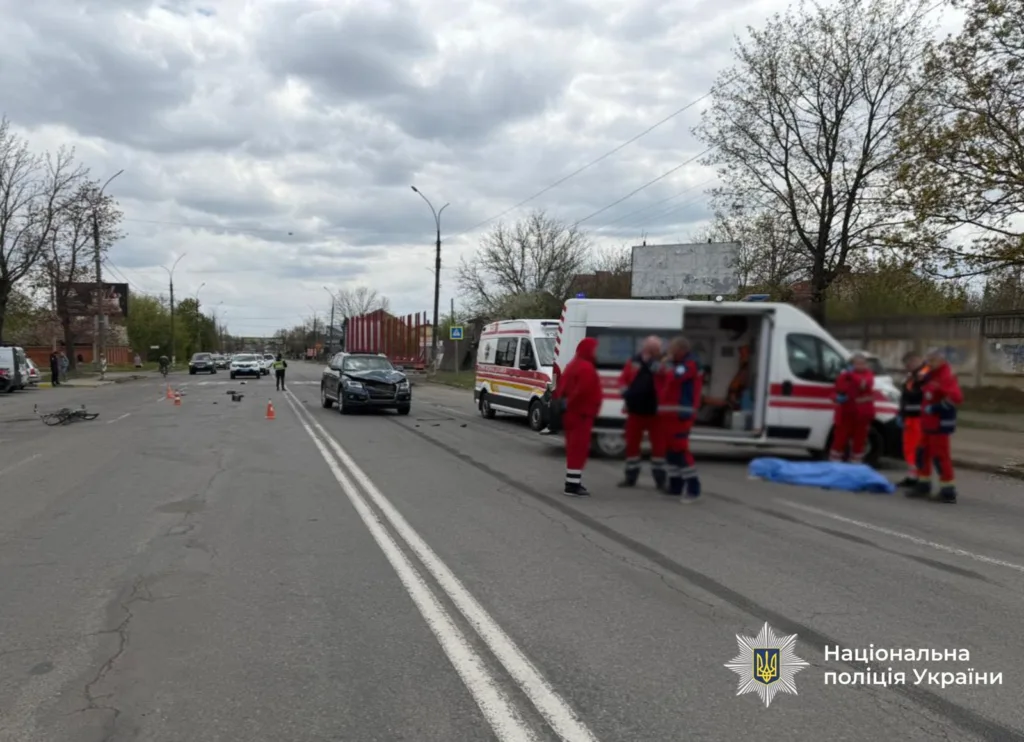 Дорожньо-транспортна пригода з каретою швидкої допомоги