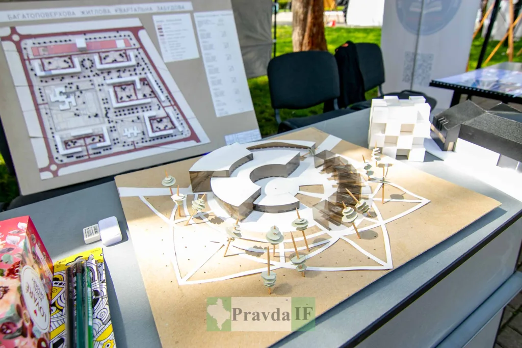 Архітектурна модель житлового кварталу на виставці