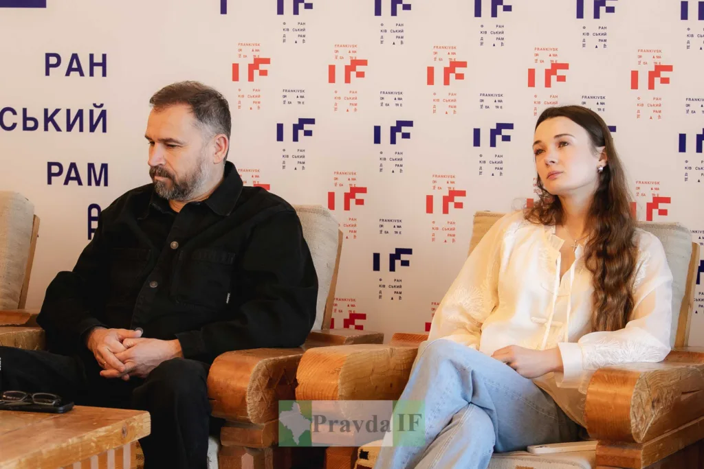 Учасники дискусії у Франківську на пресконференції
