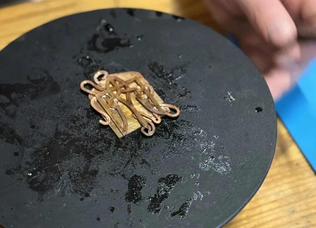 Виготовлення мідного ювелірного виробу вручну