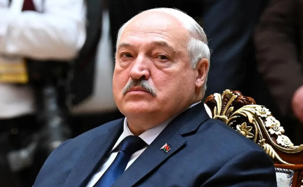 Лукашенко заявив, що готовий зустрітись із Зеленським "в будь-якій точці", навіть в Україні