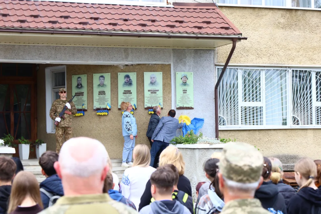 Відкриття меморіальних дошок загиблим захисникам України