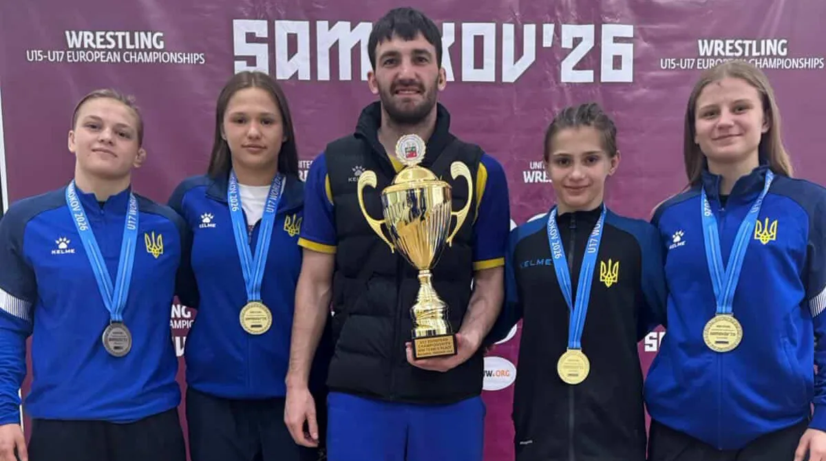 Українські борчині з медалями на чемпіонаті Європи
