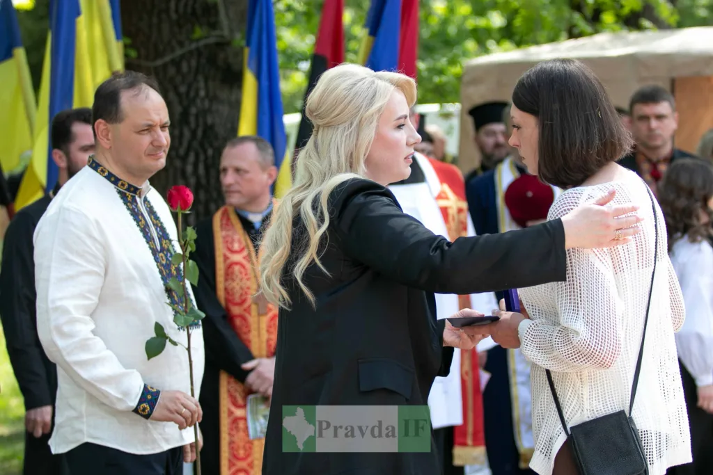 Церемонія вшанування героїв у Івано-Франківську