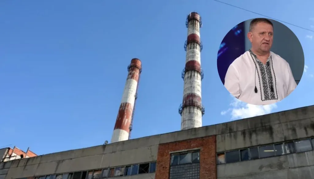 Промисловий завод з трубами та чоловік у вишиванці