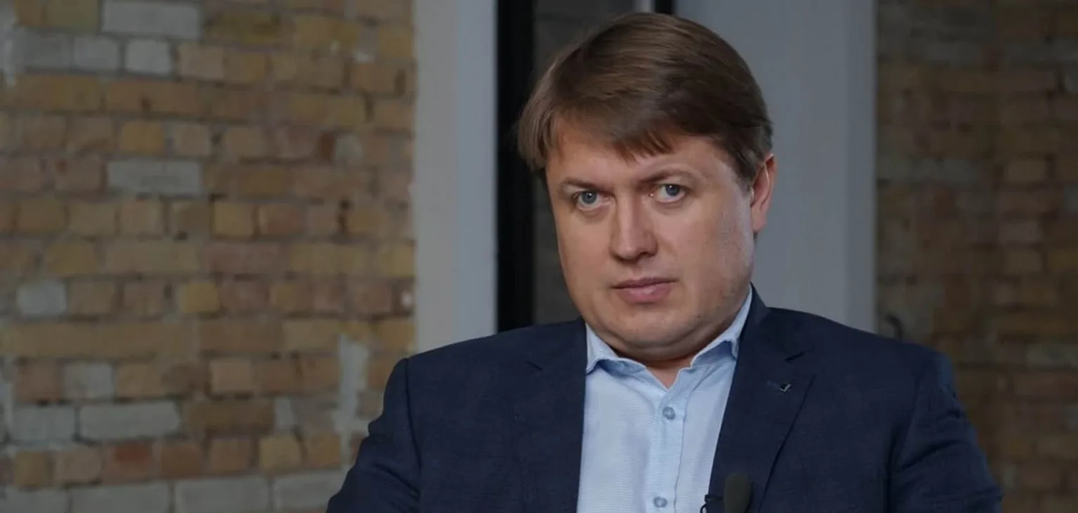 Нардеп Андрій Герус засвітився на турнірі Ролан Гаррос у Парижі
