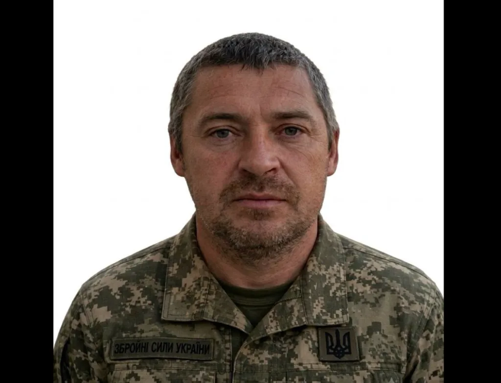 Військовий Збройних Сил України у камуфляжі