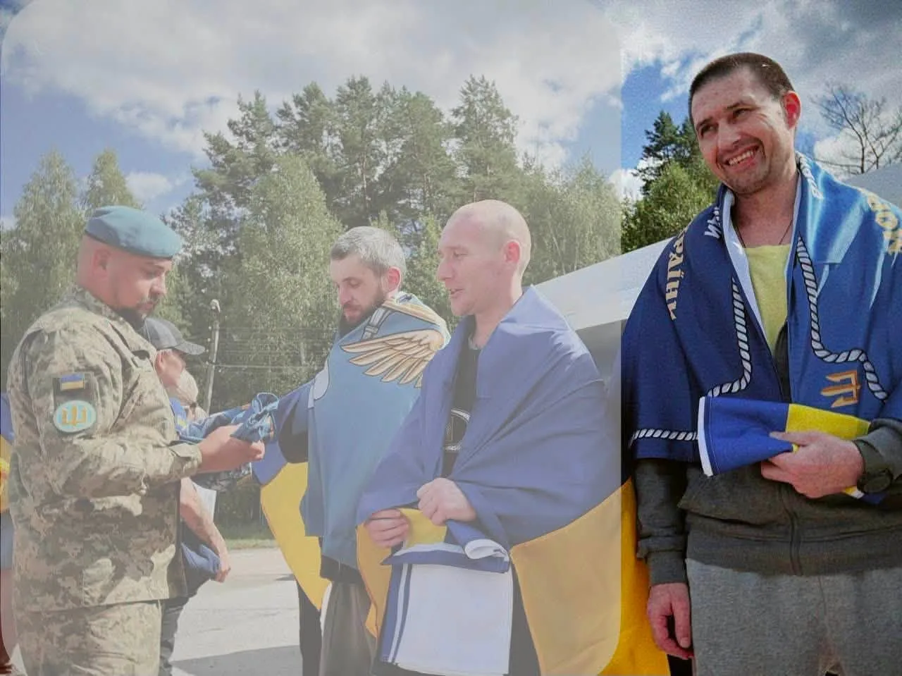 Військовий нагороджує чоловіків, загорнутих в українські прапори