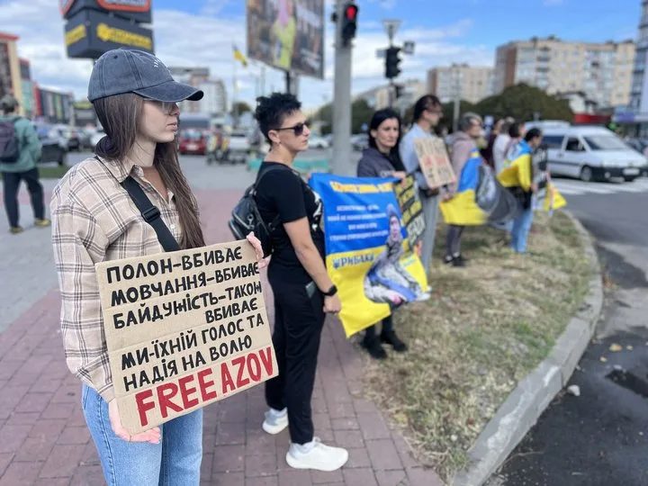 Акція на підтримку полонених та безвісти зниклих військових, Івано-Франківськ Акція на підтримку полонених та безвісти зниклих військових, Івано-Франківськ