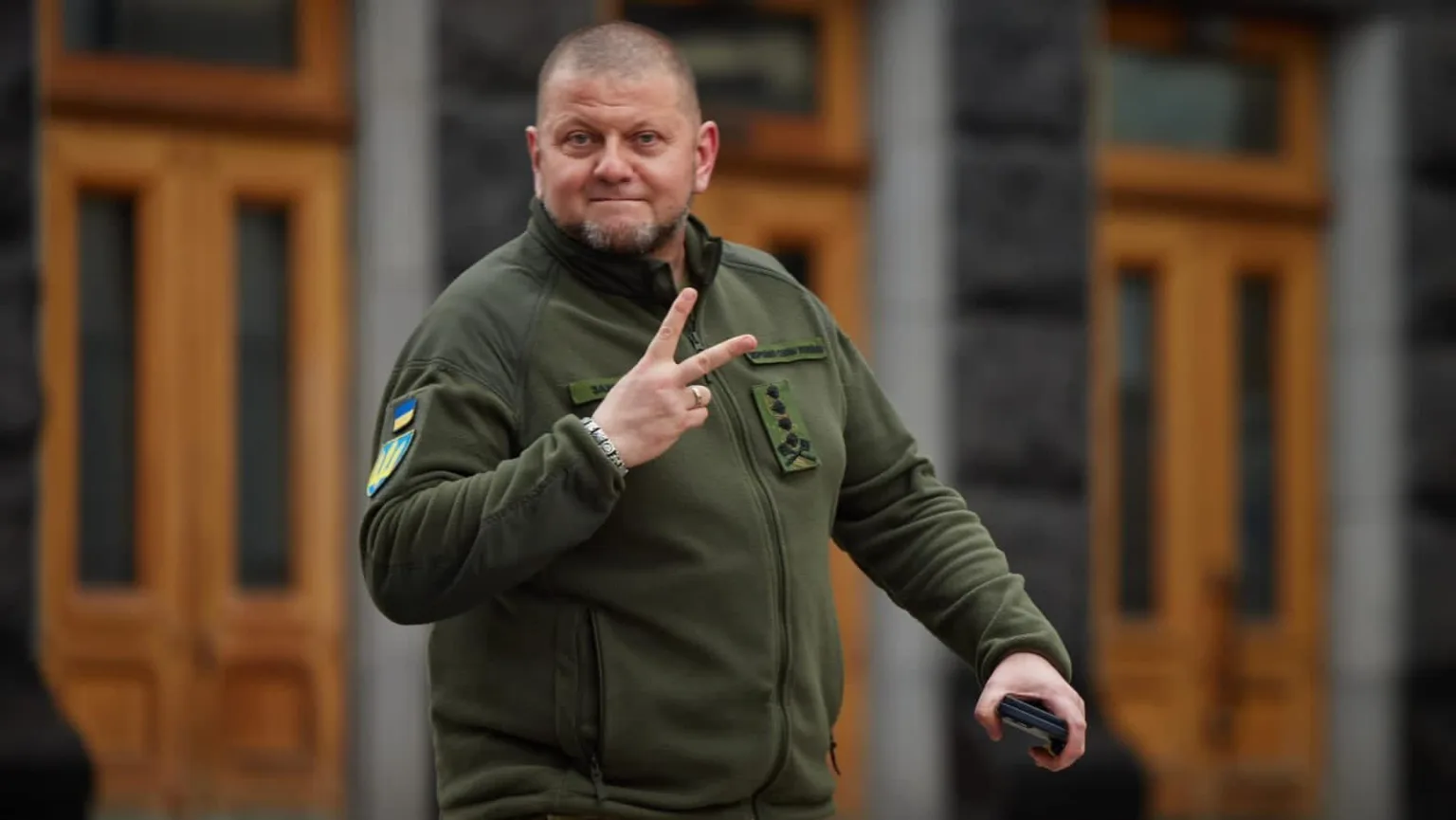 Вибори президента: Захід ставить на Залужного, а ми?